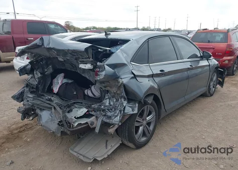 2021 Volkswagen Jetta 1.4T R-Line/1.4T S/1.4T Se из США, поврежденный, VIN 3VWC57BU5MM044941